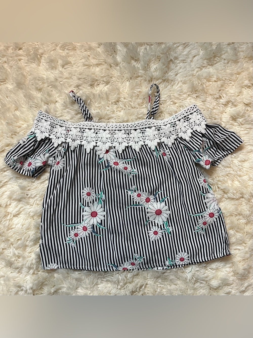 Cutie Patootie Girls Size 4 Striped Cold Shoulder Floral Blouse Black/White